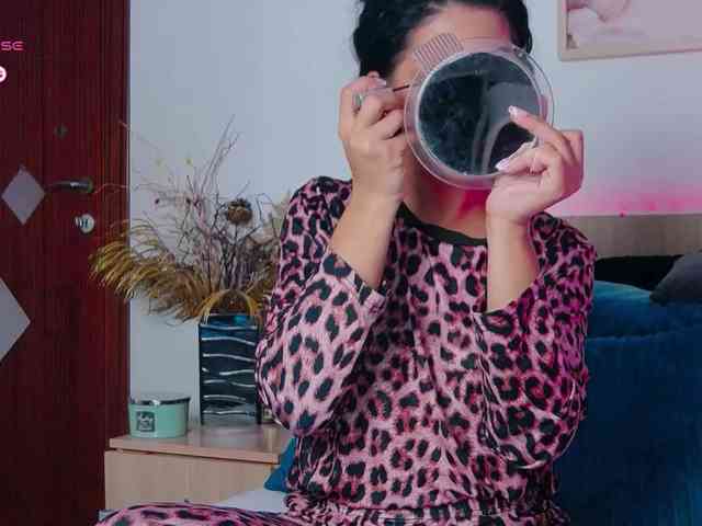 TemptressAllysonn webcam