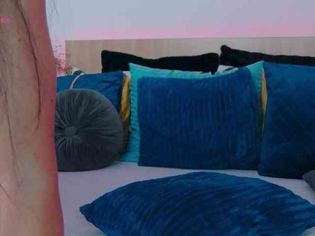 TemptressAllysonn webcam