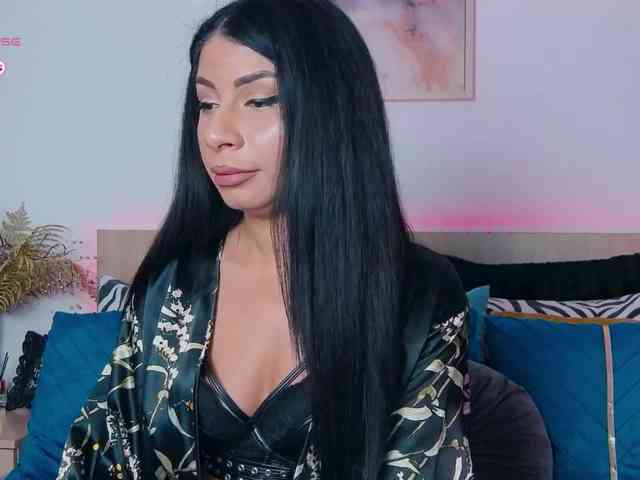 TemptressAllysonn webcam