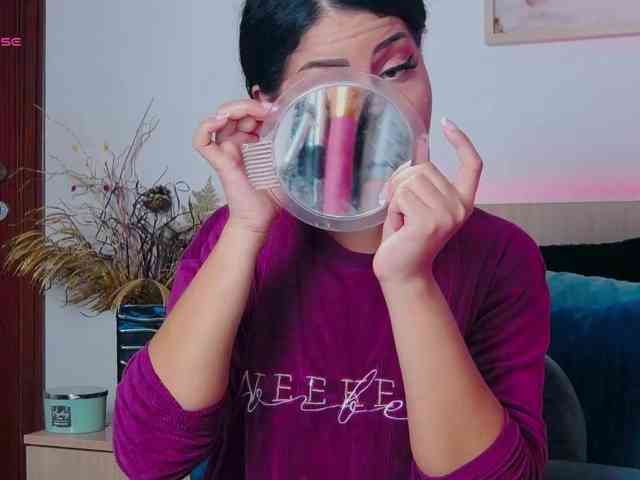 TemptressAllysonn webcam