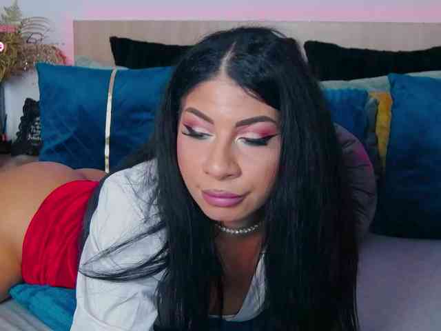 TemptressAllysonn webcam