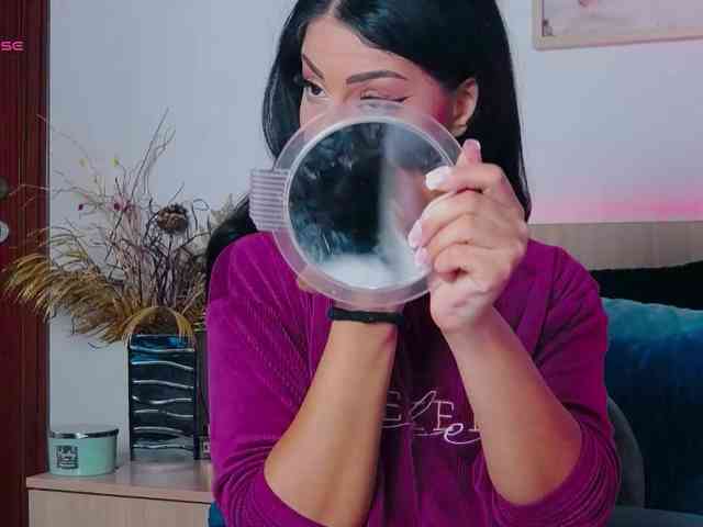 TemptressAllysonn webcam