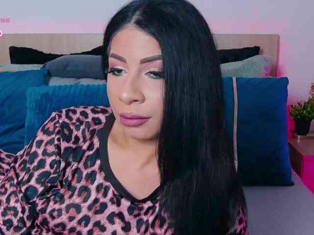 TemptressAllysonn webcam