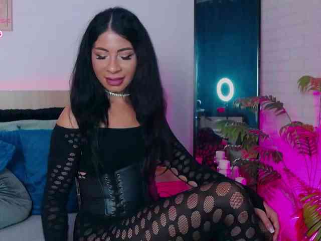 TemptressAllysonn webcam