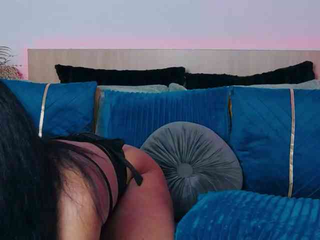 TemptressAllysonn webcam