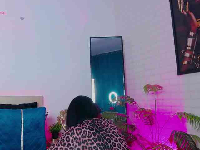 TemptressAllysonn webcam