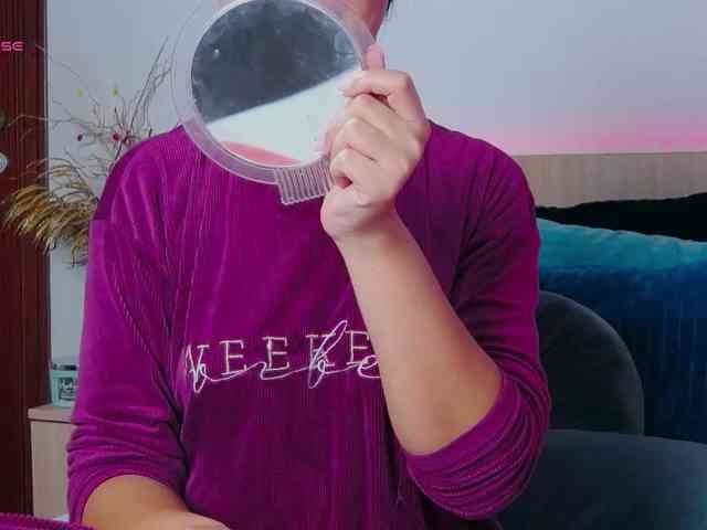 TemptressAllysonn webcam