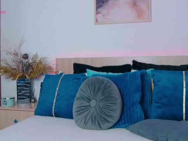 TemptressAllysonn webcam