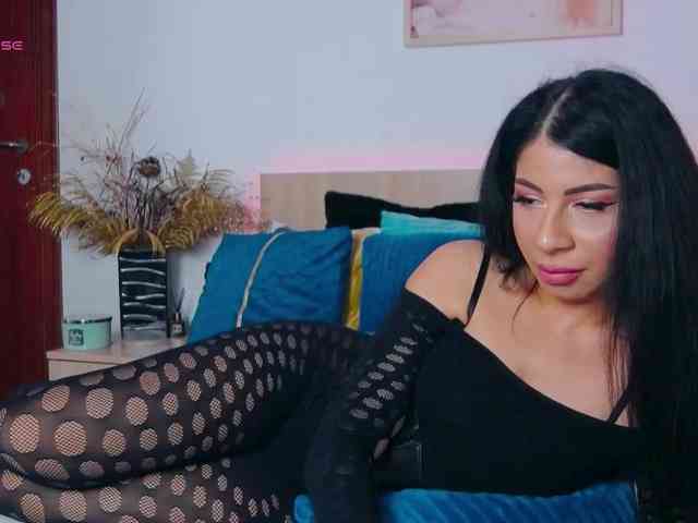 TemptressAllysonn TemptressAllysonn