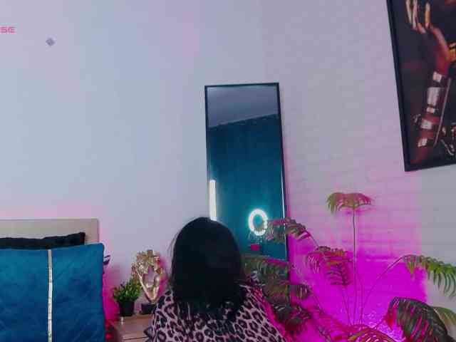 TemptressAllysonn webcam