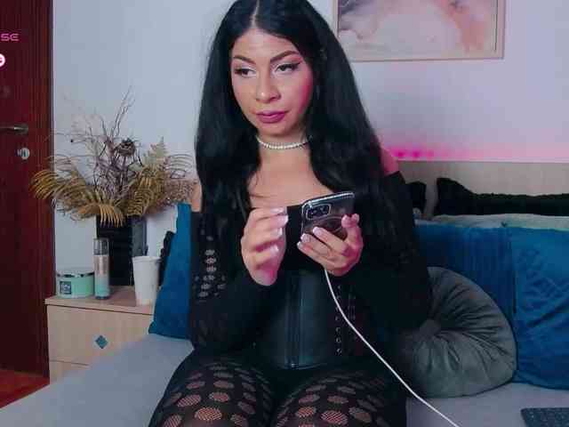 TemptressAllysonn webcam