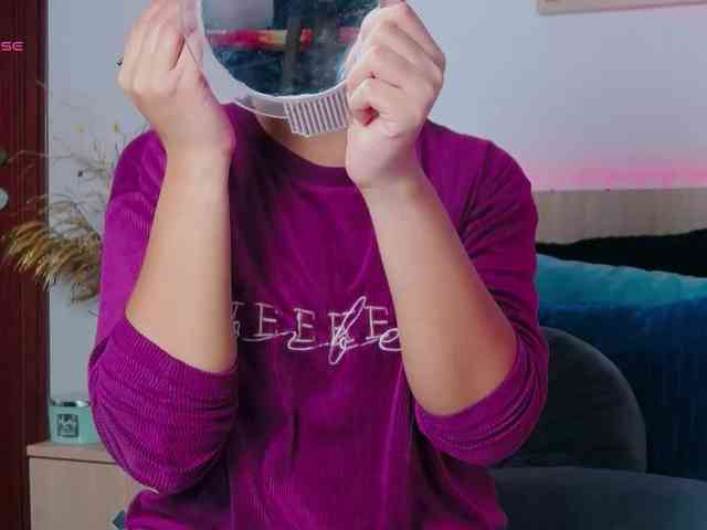 TemptressAllysonn webcam