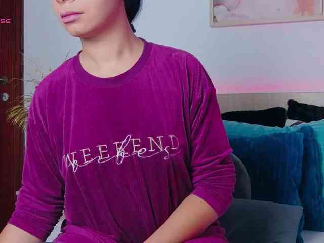 TemptressAllysonn webcam