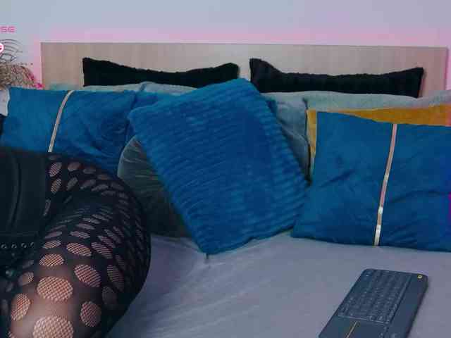 TemptressAllysonn webcam