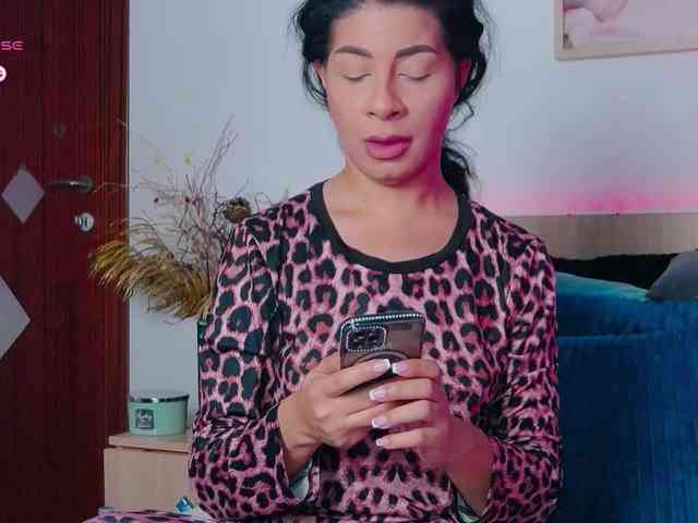 TemptressAllysonn webcam