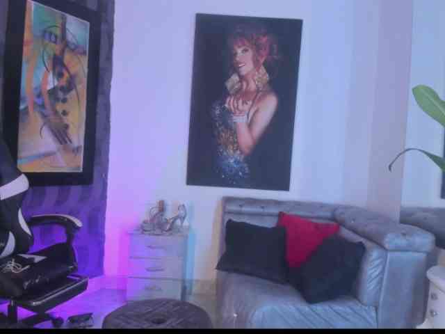 CiaraSmith-TS Live Webcam on BongaCams