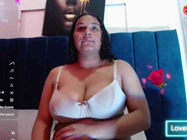 Adriana-wish webcam