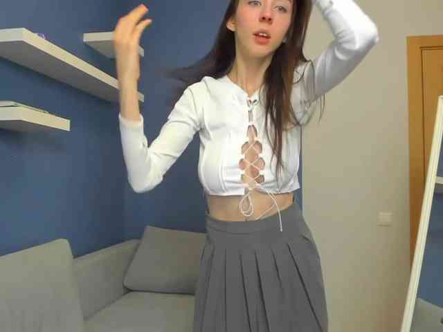 AnissaRaumhill webcam