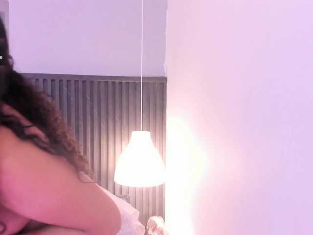 Lena-Ricci's BongaCams show and profile