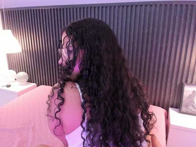 Lena-Ricci's BongaCams show and profile