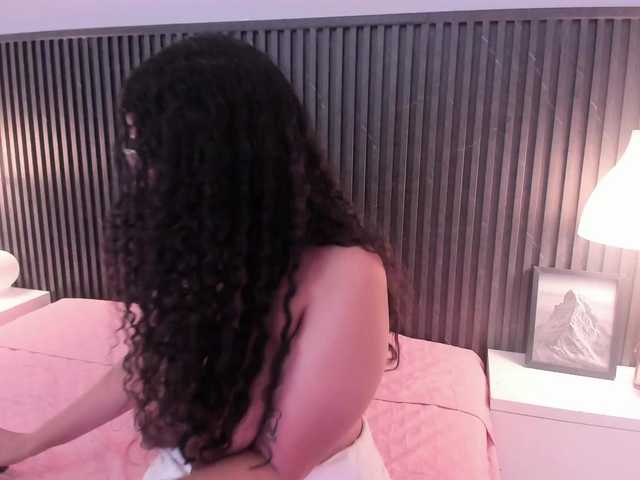 Lena-Ricci's BongaCams show and profile