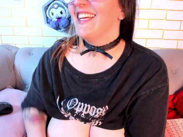 Gomory-kitty Live Webcam on BongaCams