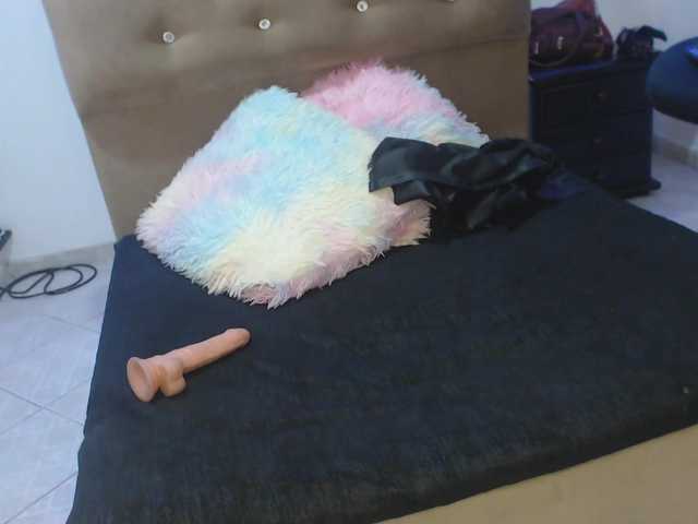 adaracute69 broadcasting live