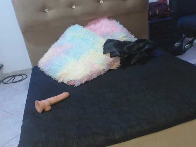 adaracute69's BongaCams show and profile