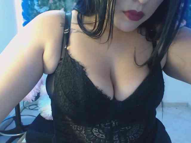 adaracute69 Live Webcam on BongaCams