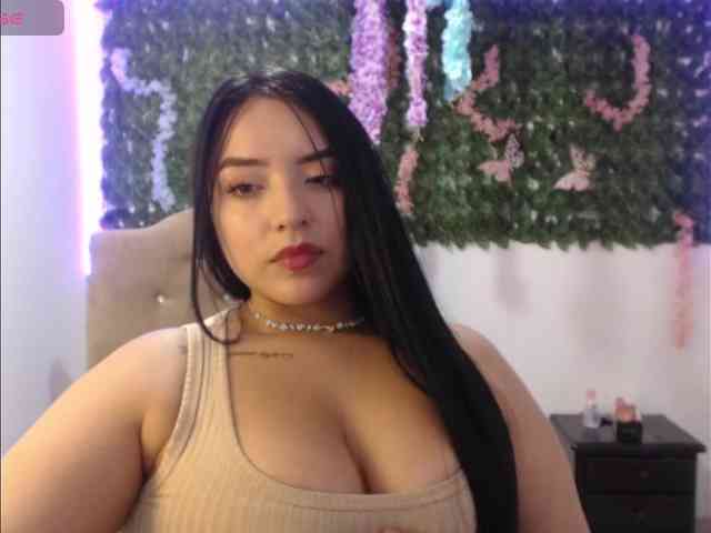 adaracute69 Live Webcam on BongaCams