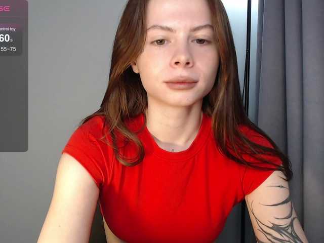 HoneyMira's BongaCams show and profile
