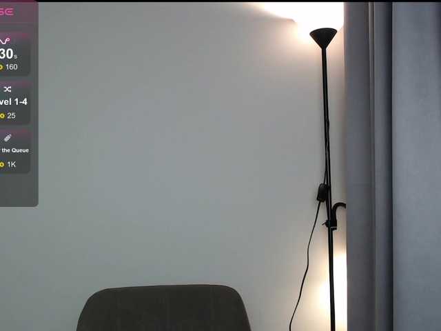 HoneyMira's BongaCams show and profile