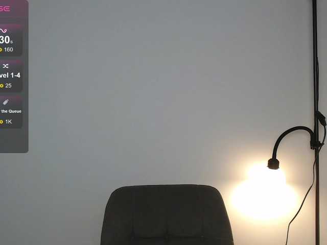 HoneyMira from BongaCams