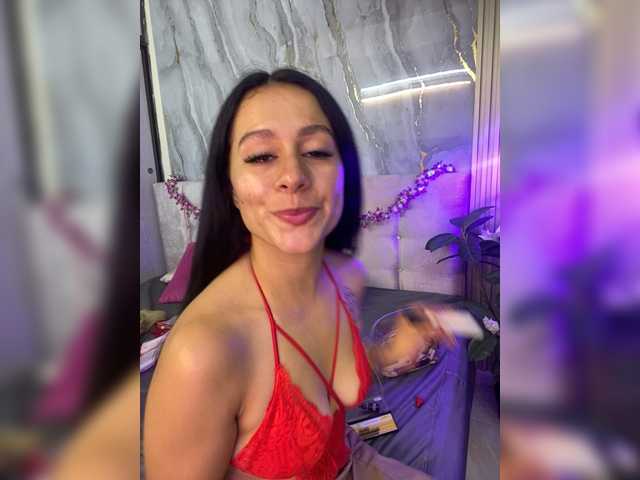 AllisonBaker's BongaCams show and profile