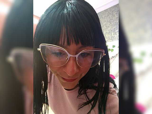 AllisonBaker's BongaCams show and profile