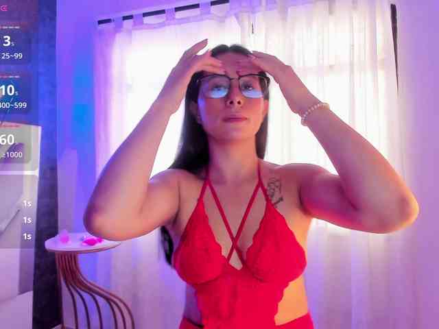 AllisonBaker Live Webcam on BongaCams