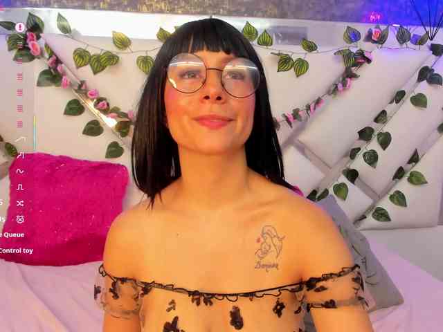 AllisonBaker AllisonBaker