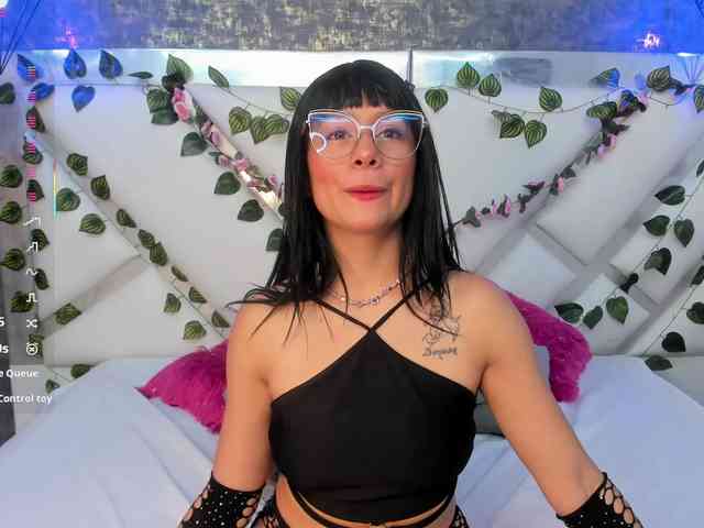 AllisonBaker AllisonBaker