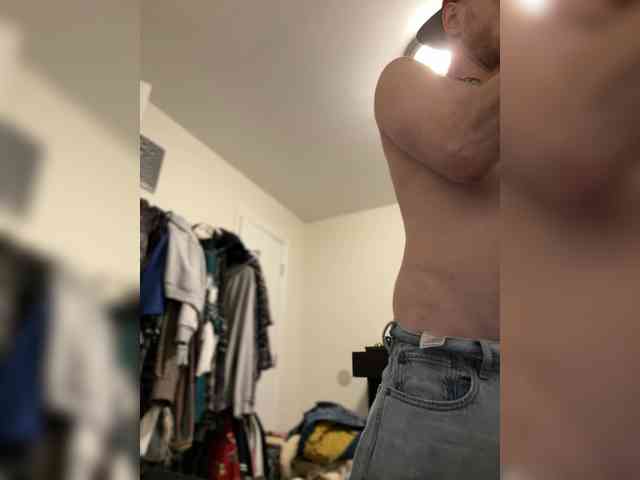 daltonslams Live Webcam on BongaCams