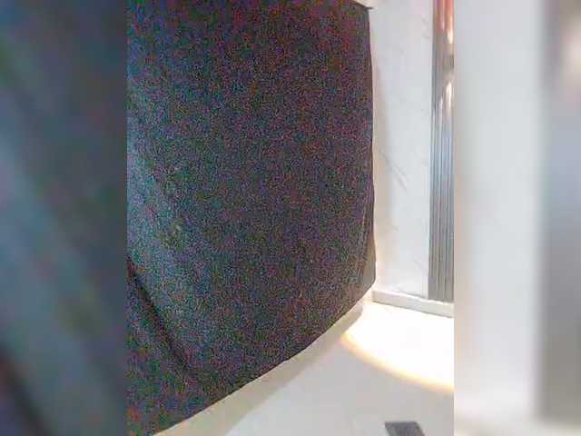 carameldesire0612's BongaCams show and profile