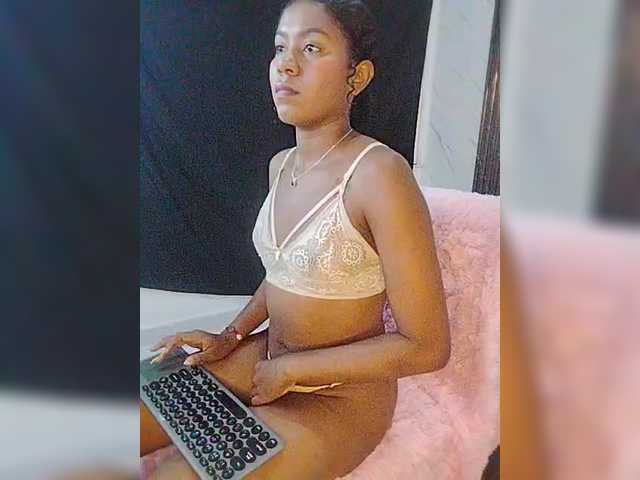 carameldesire0612's BongaCams show and profile