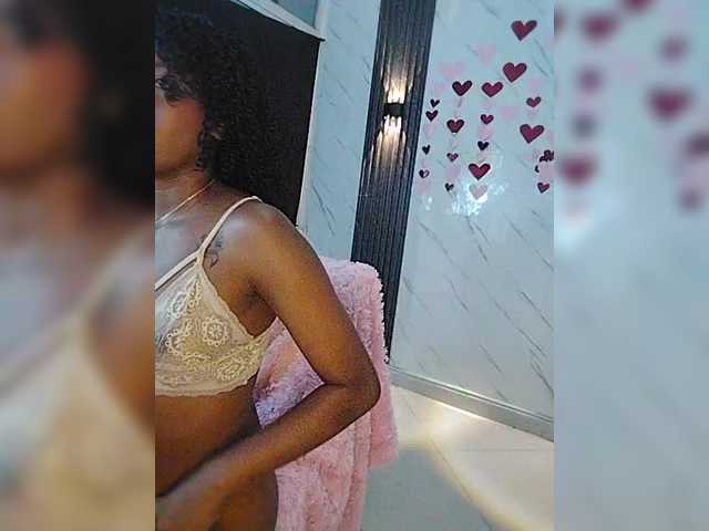 carameldesire0612's BongaCams show and profile