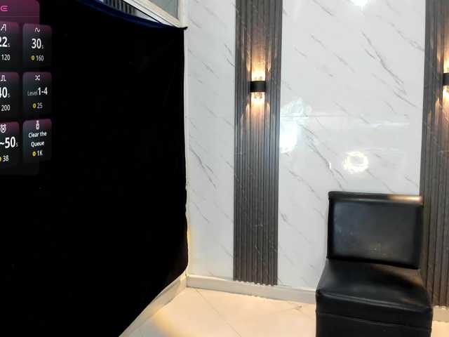 carameldesire0612's BongaCams show and profile