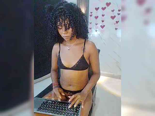 carameldesire0612 webcam