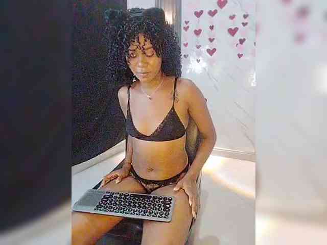 carameldesire0612 webcam