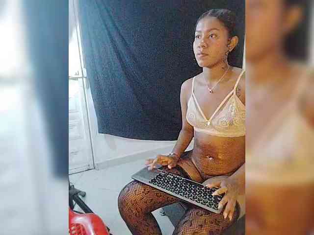 carameldesire0612 webcam