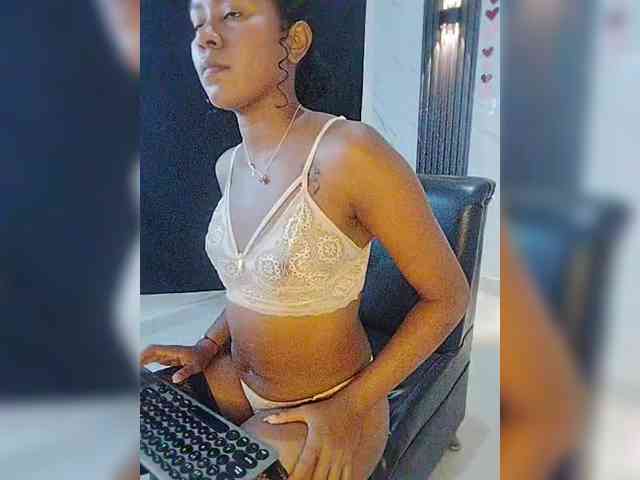 carameldesire0612 webcam