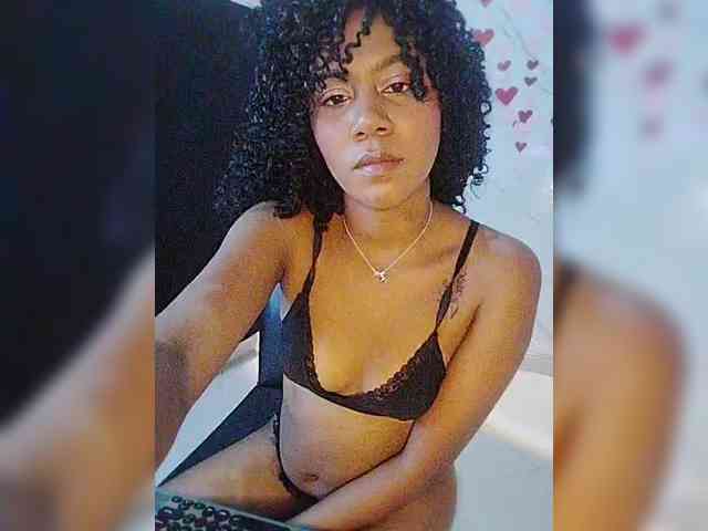 carameldesire0612 webcam