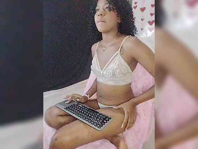 carameldesire0612 webcam