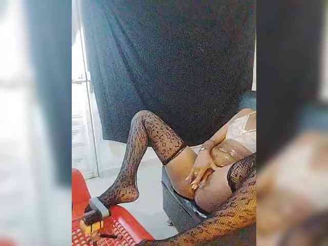 carameldesire0612 webcam